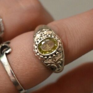 Silver plated green gem ring